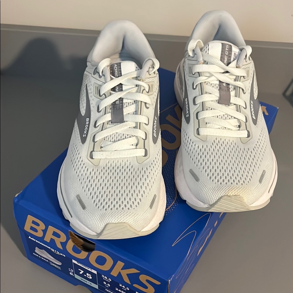 Brooks White Running Shoes